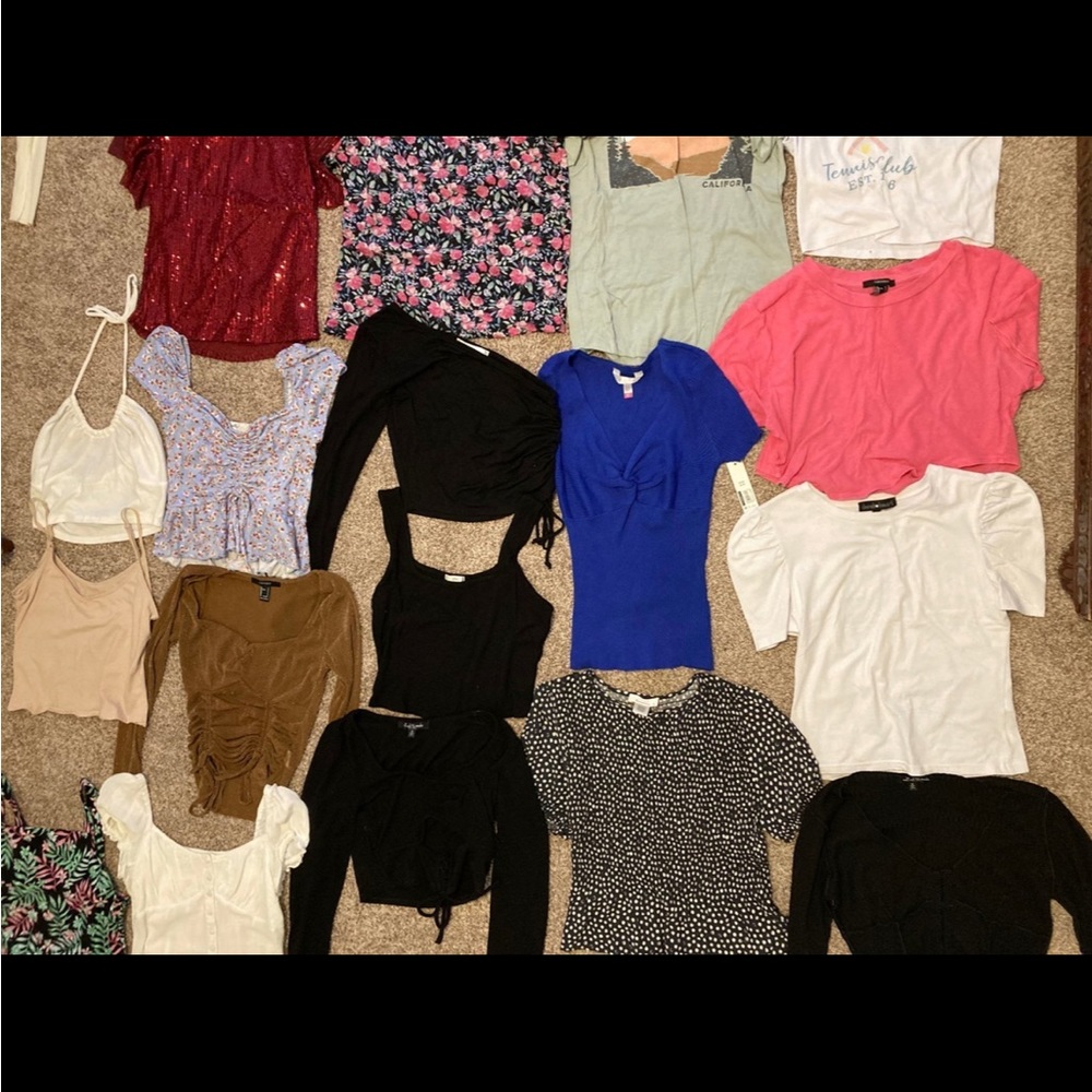 CLOTHING TOPS BUNDLE